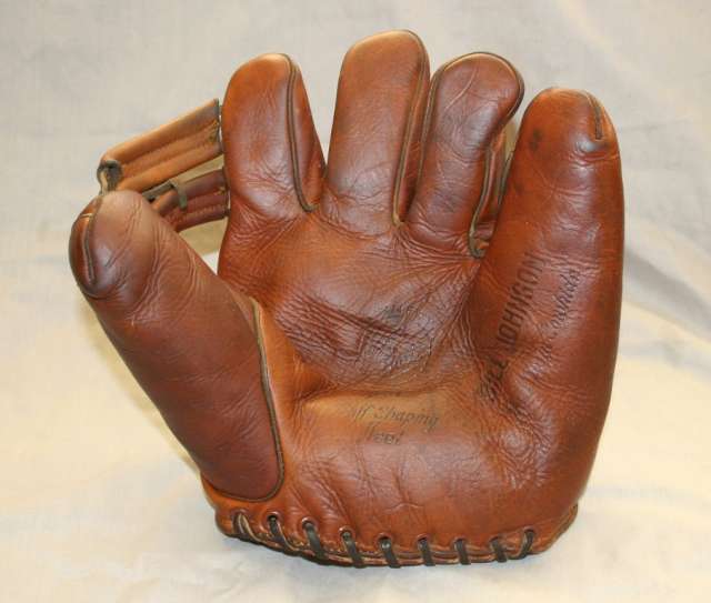 Bill Johnson Sonnett 33F Front